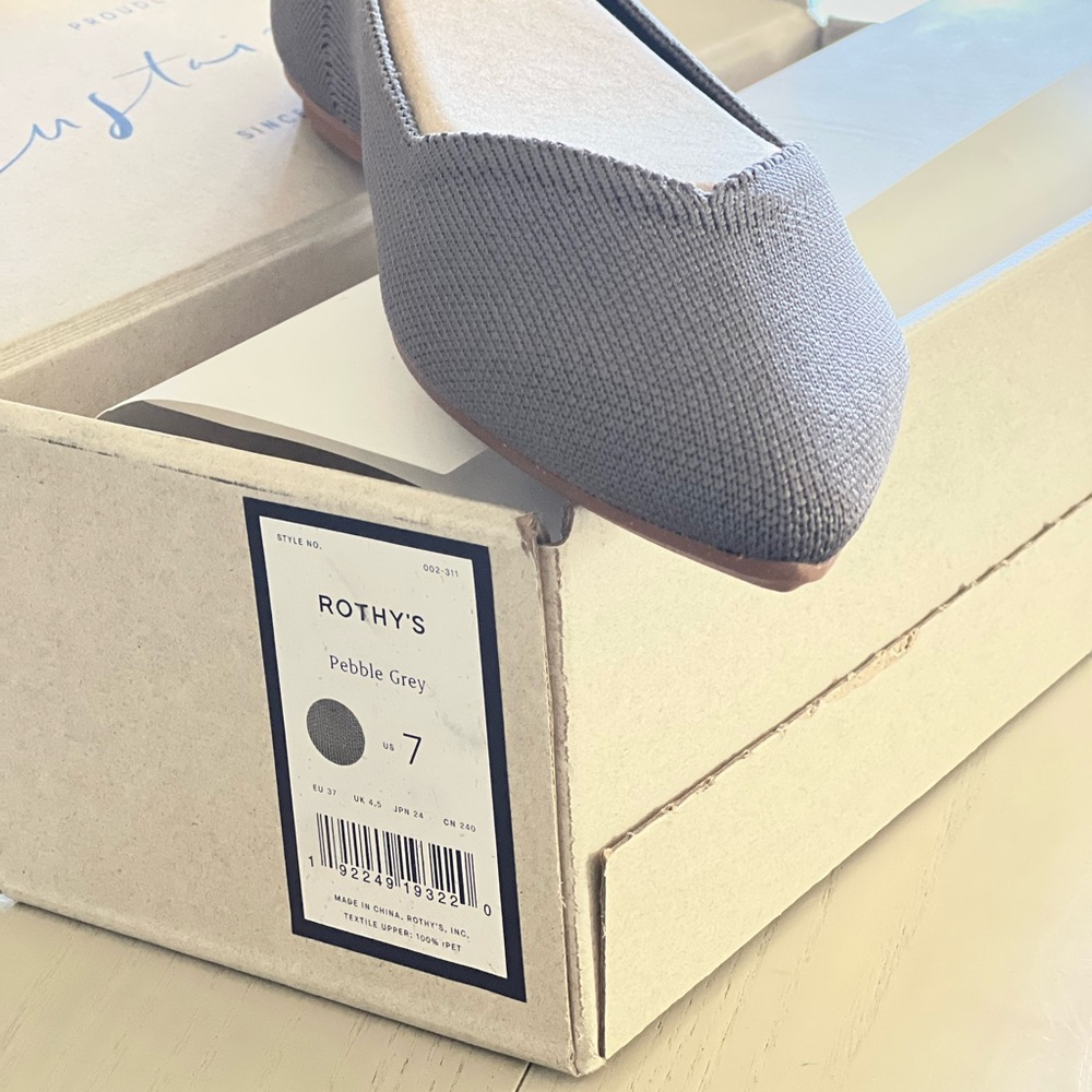 Rothy’s pebble gray size 7